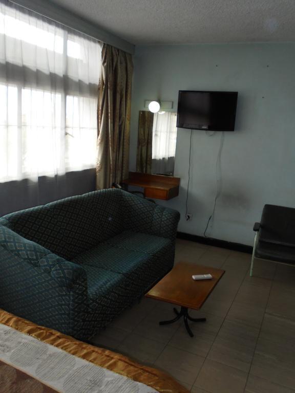 Karibu Hotel Nairobi Habitación foto